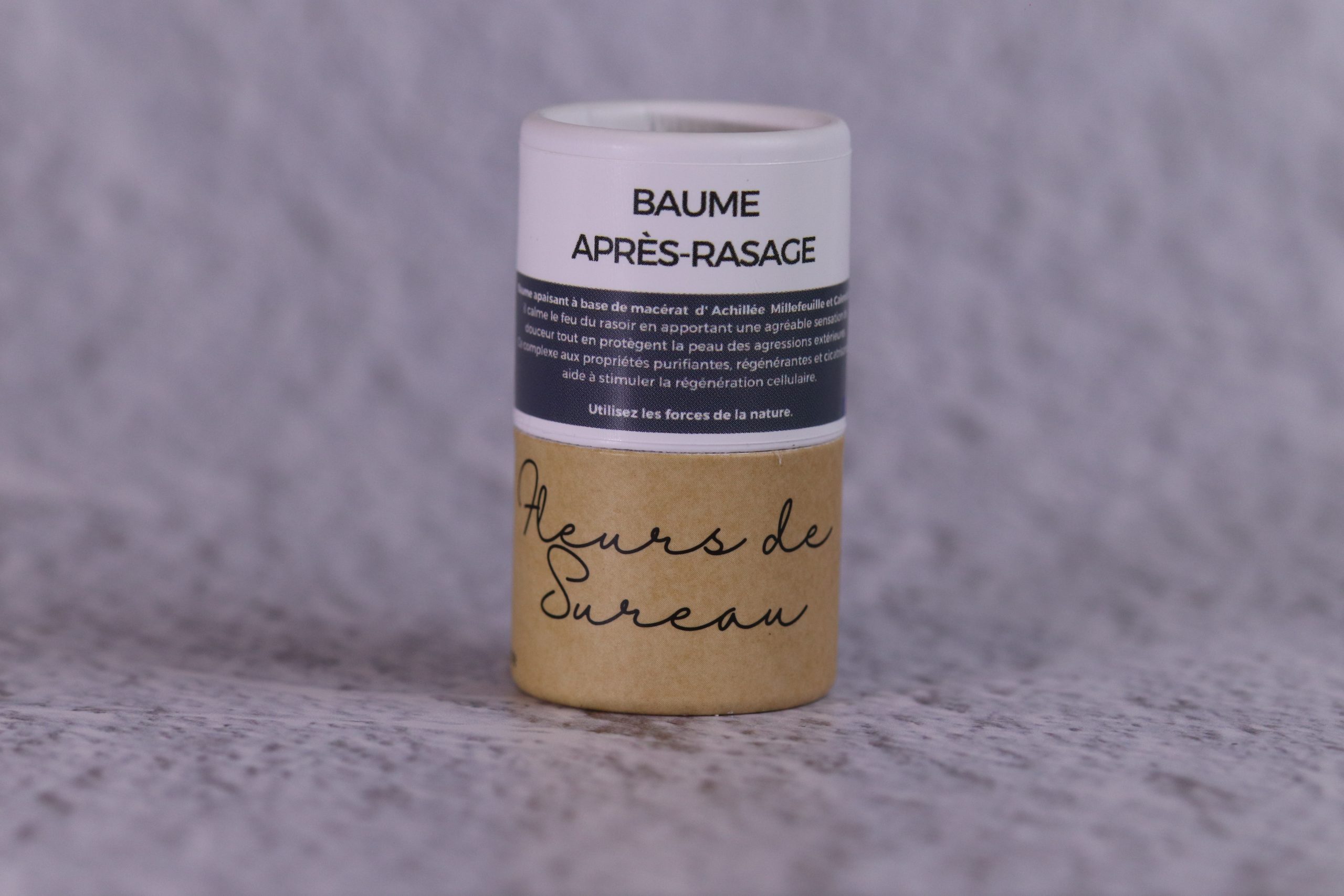 stick solide baume après rasage pour apaiser et cicatriser la peau après de rasage produit fleurs de sureau