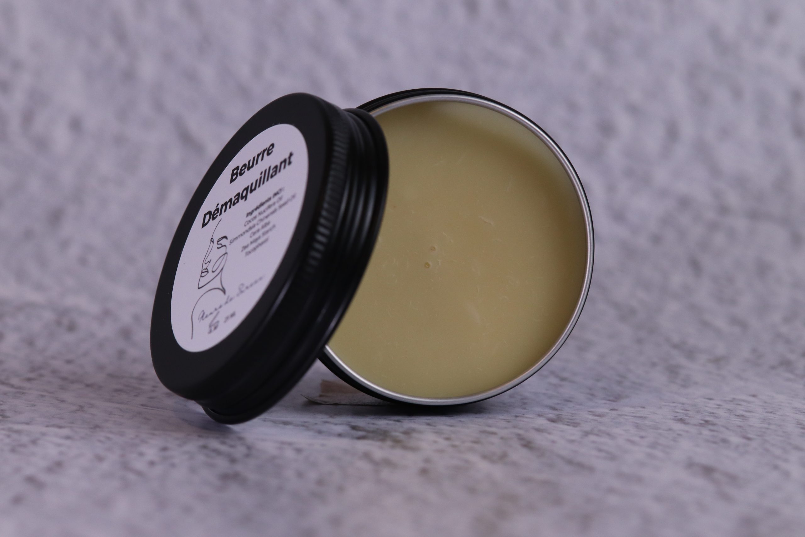 beurre-démaquillant-efficace-naturel-simple